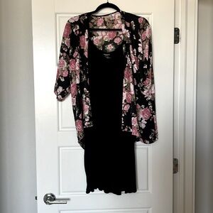 Motherhood Maternity nursing dress with rose cover. Perfect combination!